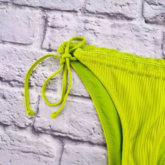 Not for sale…..NWOT Free People Its Now Cool The Frill Tie Eco Bikini Bottom - Picture 3 of 6